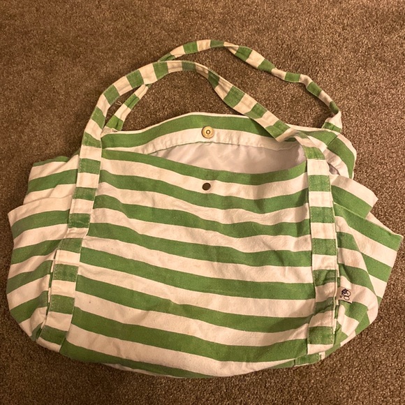 OP beach bag dual pockets on side botton snap shut and striped straps - Picture 1 of 1